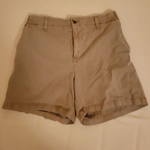 NWOT Old Navy size M Everyday Khaki Shorts